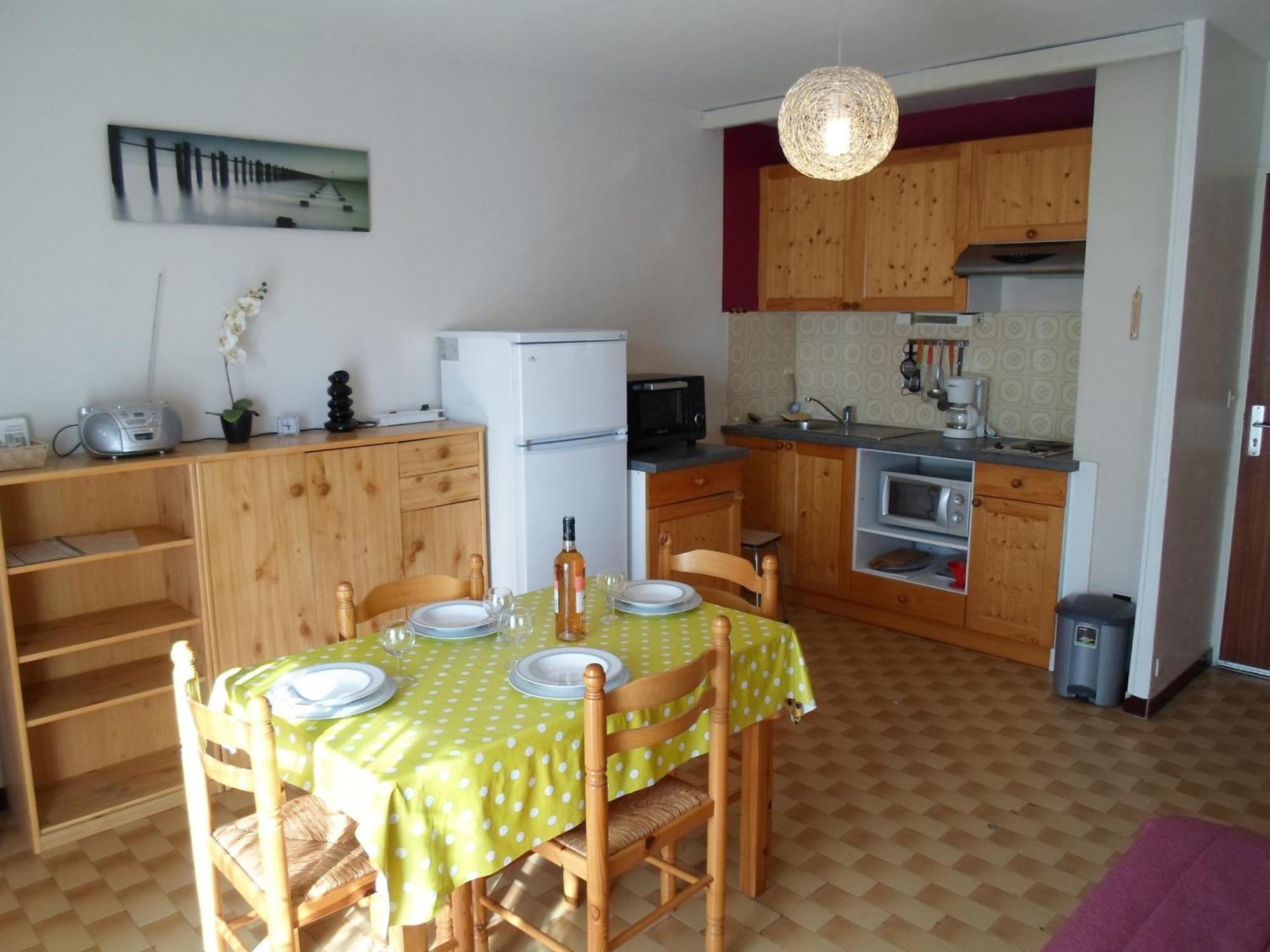 Appartement Confortable Proche Thermes Avec Balcons Et Climatisation A Balaruc-Les-Bains - Fr-1-503-3 Zewnętrze zdjęcie